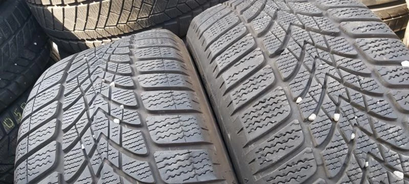 Гуми Зимни 225/50R17, снимка 2 - Гуми и джанти - 35501291