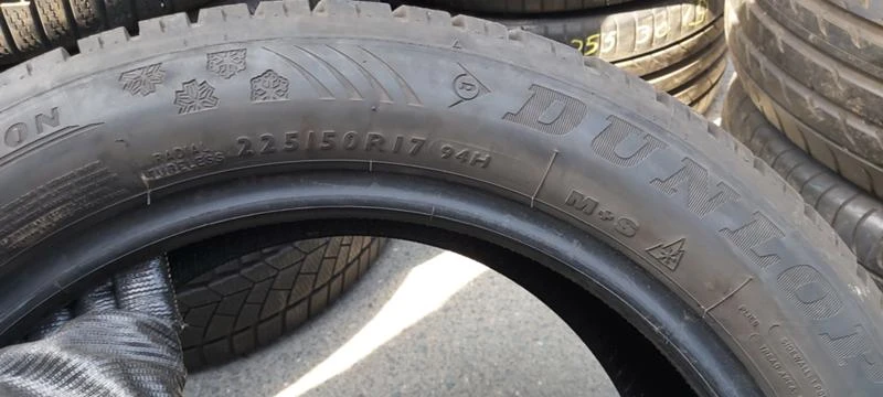 Гуми Зимни 225/50R17, снимка 10 - Гуми и джанти - 35501291