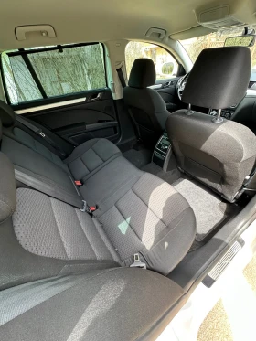 Skoda Superb, снимка 8
