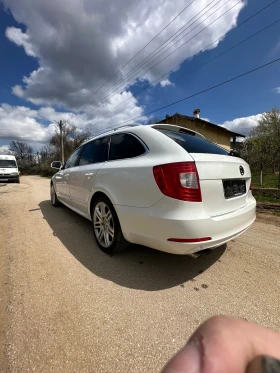 Skoda Superb, снимка 4