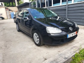 Обява за продажба на VW Golf 5 - 1.4 i климатик ~2 800 лв. - изображение 1