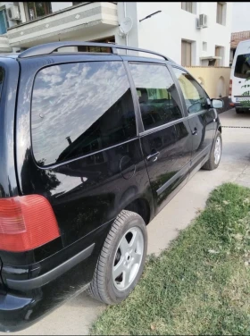 VW Touran - 2400 € / 4693.99 лв. - 41700325 3