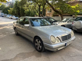 Mercedes-Benz E 220 CDI - 1900 € - 49189867 6