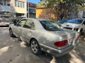 Mercedes-Benz E 220 CDI - 1900 € - 49189867 4