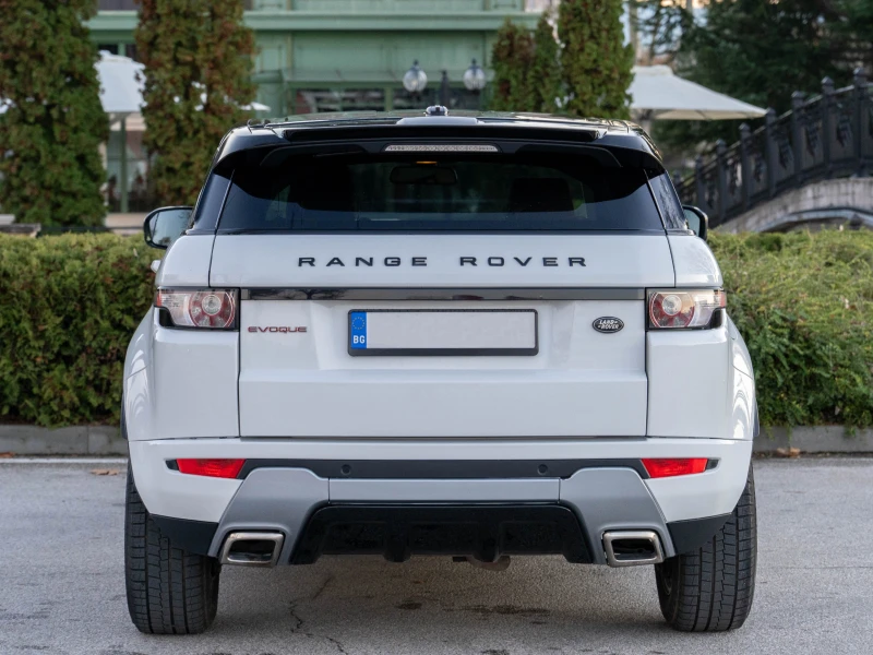 Land Rover Evoque 190 кс 4х4 Distronic MERIDIAN, снимка 6 - Автомобили и джипове - 47813238