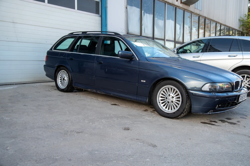 BMW 530, снимка 4 - Автомобили и джипове - 48374761