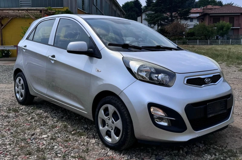 Kia Picanto 1.0 й, снимка 4 - Автомобили и джипове - 48258427