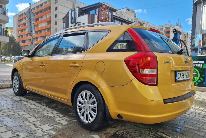 Kia Ceed, снимка 4 - Автомобили и джипове - 48367938