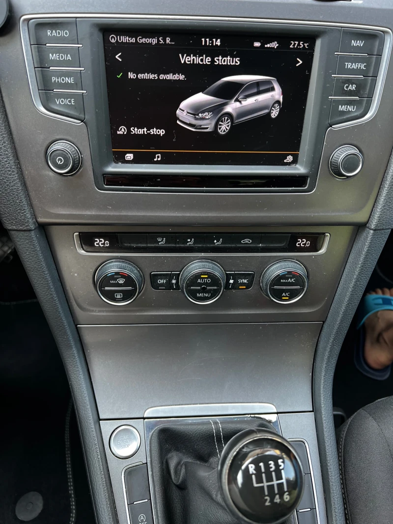 VW Golf Keyless* ACC* LOUNGE* Camera* * , снимка 15 - Автомобили и джипове - 52318879