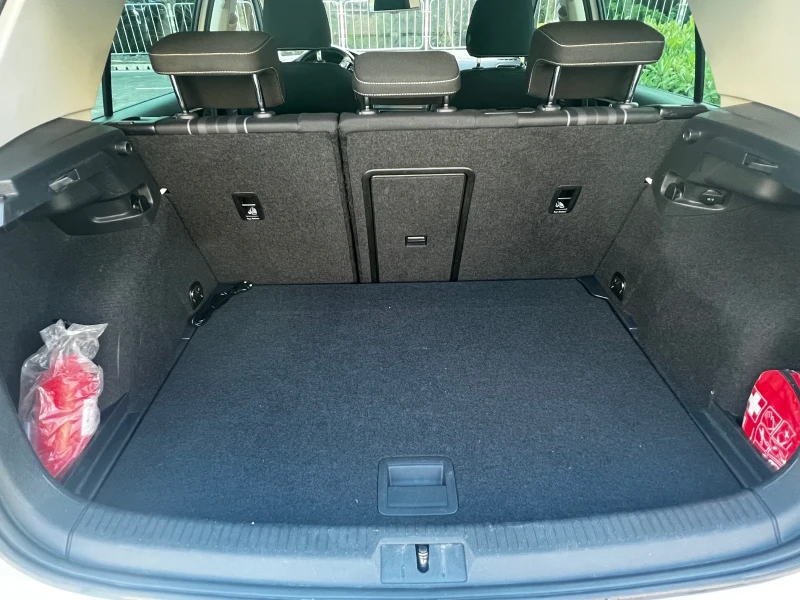 VW Golf Keyless* ACC* LOUNGE* Camera* * , снимка 7 - Автомобили и джипове - 52318879