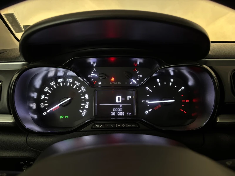 Citroen C3, снимка 14 - Автомобили и джипове - 52517648