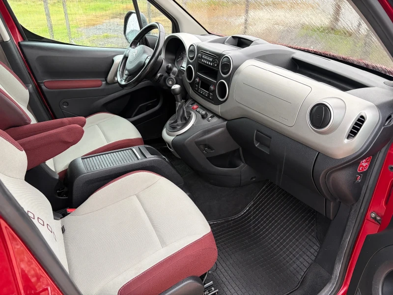 Citroen Berlingo 1.6i Multispace  110к.с, снимка 12 - Автомобили и джипове - 52539837