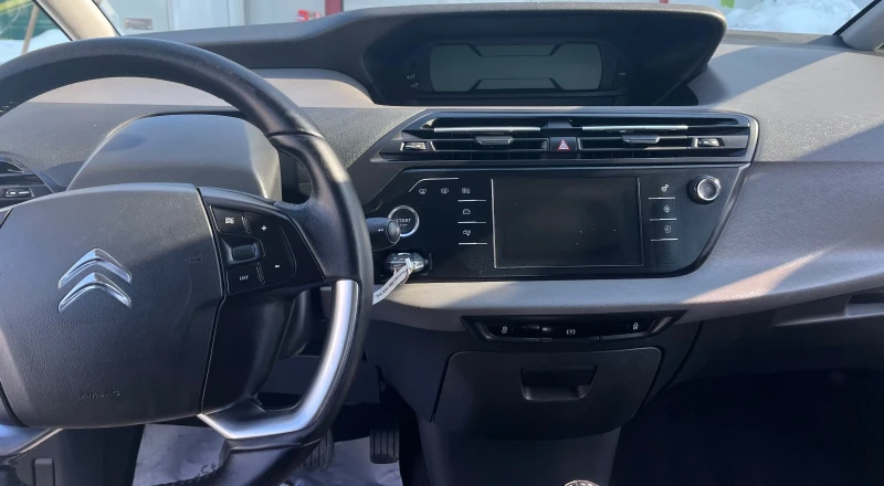 Citroen C4 Picasso, снимка 11 - Автомобили и джипове - 52627815