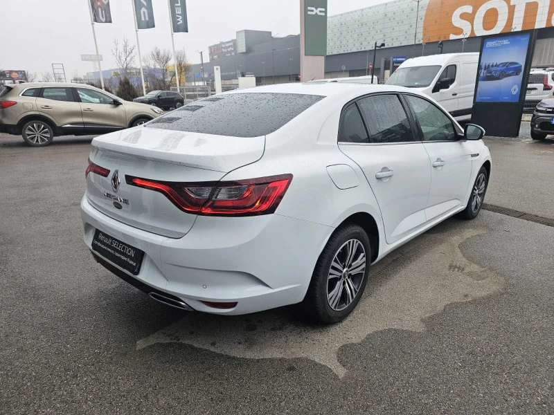 Renault Megane 1.3 TCe 140 EDC, снимка 5 - Автомобили и джипове - 53211484