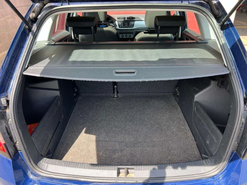 Skoda Fabia 1.2, снимка 5 - Автомобили и джипове - 53314460