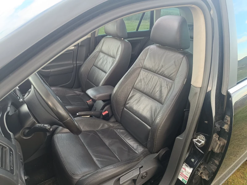 VW Golf, снимка 7 - Автомобили и джипове - 53584471