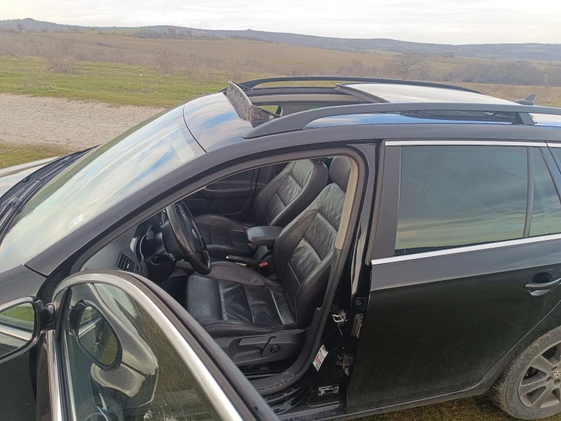 VW Golf, снимка 14 - Автомобили и джипове - 53584471