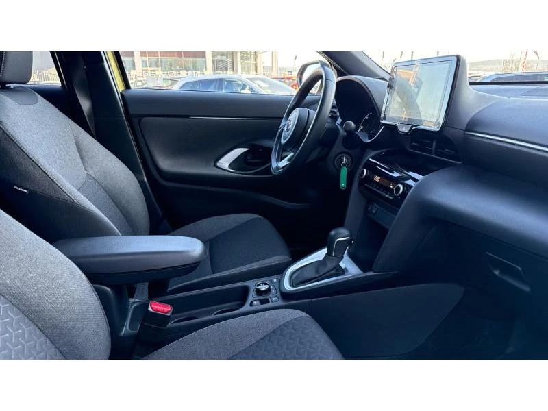 Toyota Yaris Cross 1.5HSD CHIC - изображение 6