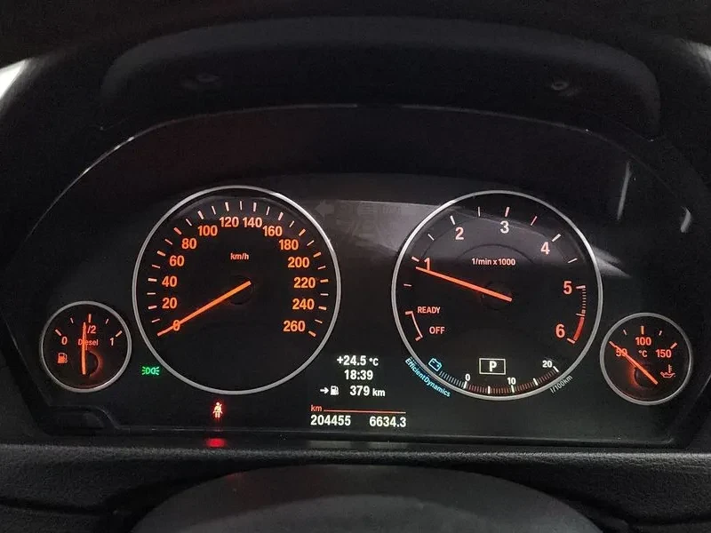 BMW 320 d - изображение 8