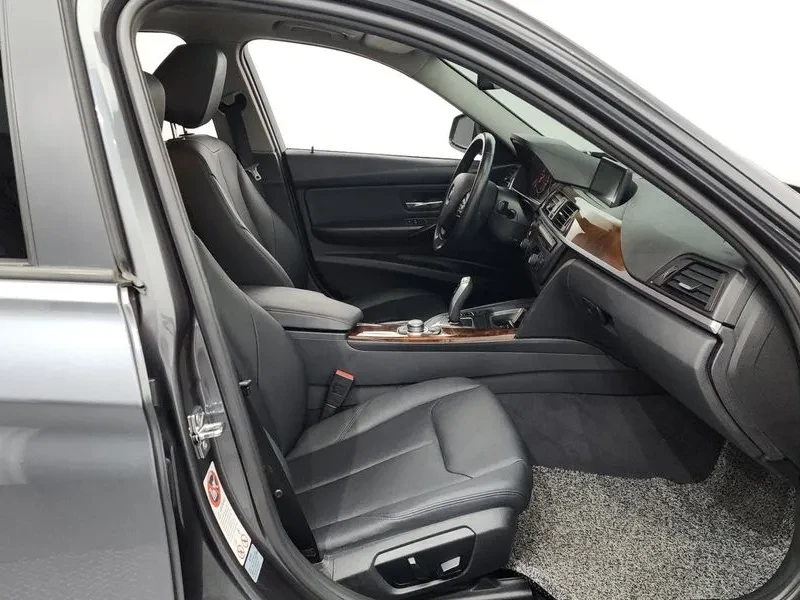 BMW 320 d | Mobile.bg   11