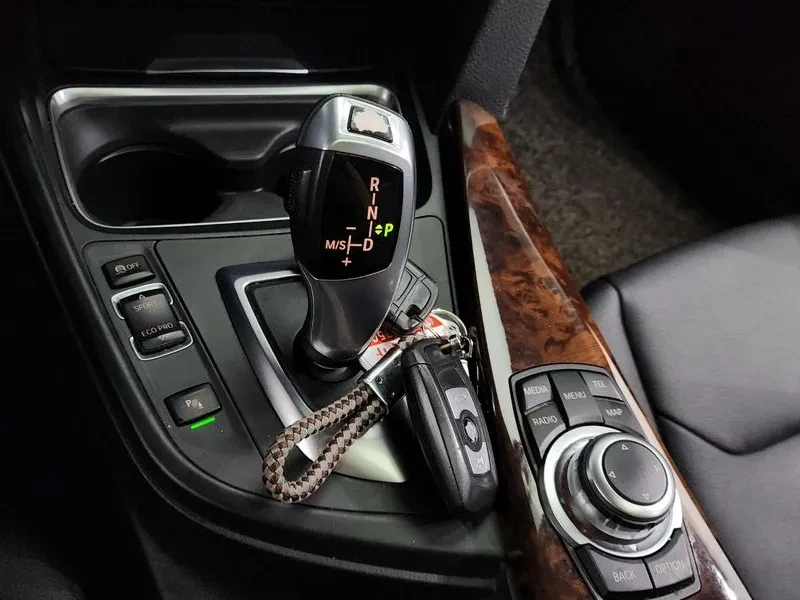 BMW 320 d - изображение 9