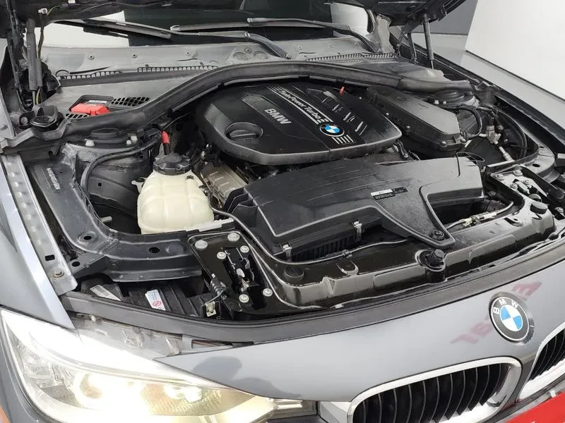 BMW 320 d - изображение 6