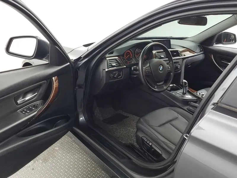 BMW 320 d - изображение 10