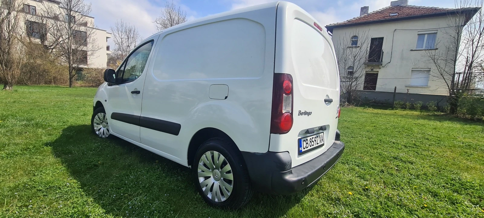 Citroen Berlingo 1.6HDI NAVI/КLIMA/PARKTRONIK/Bluetooth - изображение 6