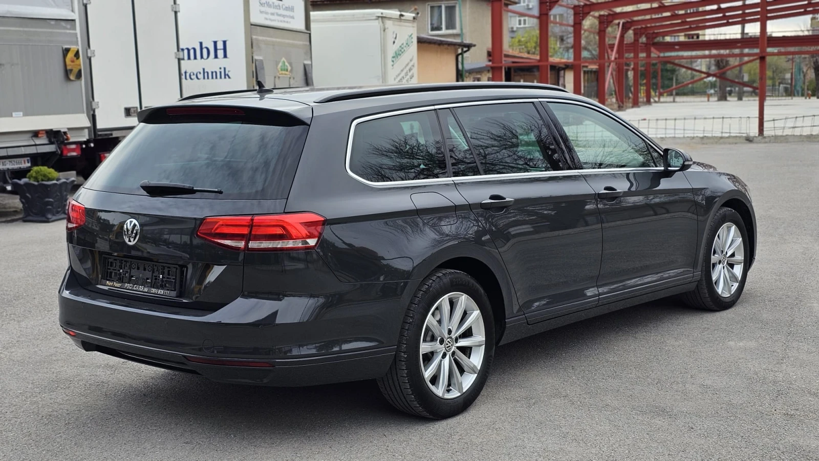 VW Passat R-Line 1.6TDi 120HP 7DSG-ДИСТРОНИК-ТОП СЪСТ-ЛИЗИНГ - изображение 6