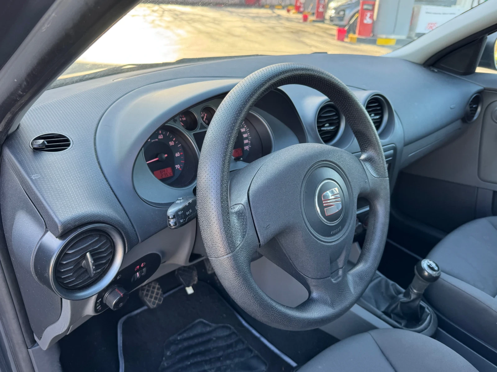 Seat Ibiza  - изображение 7