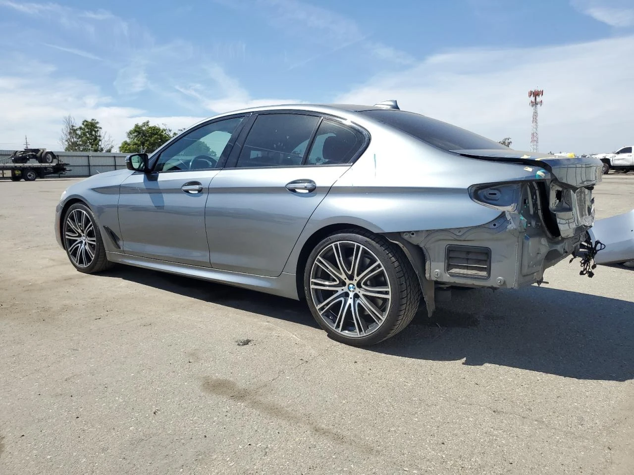 BMW 540 I (M-Pack) Harman/Kardon* 360* Shadowline* Head-Up - изображение 3