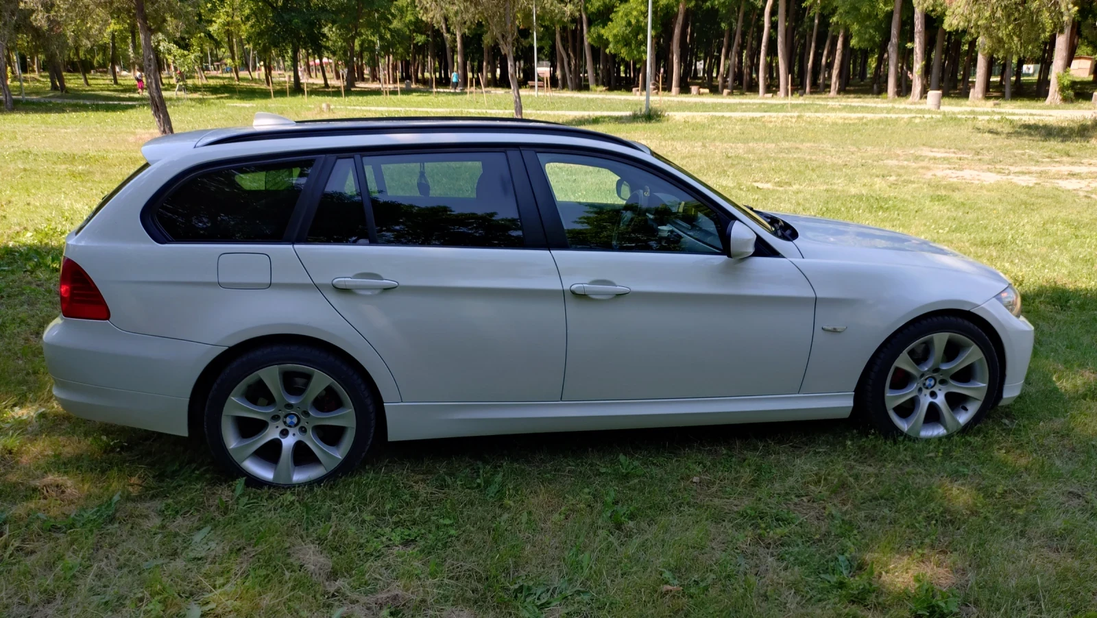 BMW 320 Xdrive 184к.с. - изображение 2