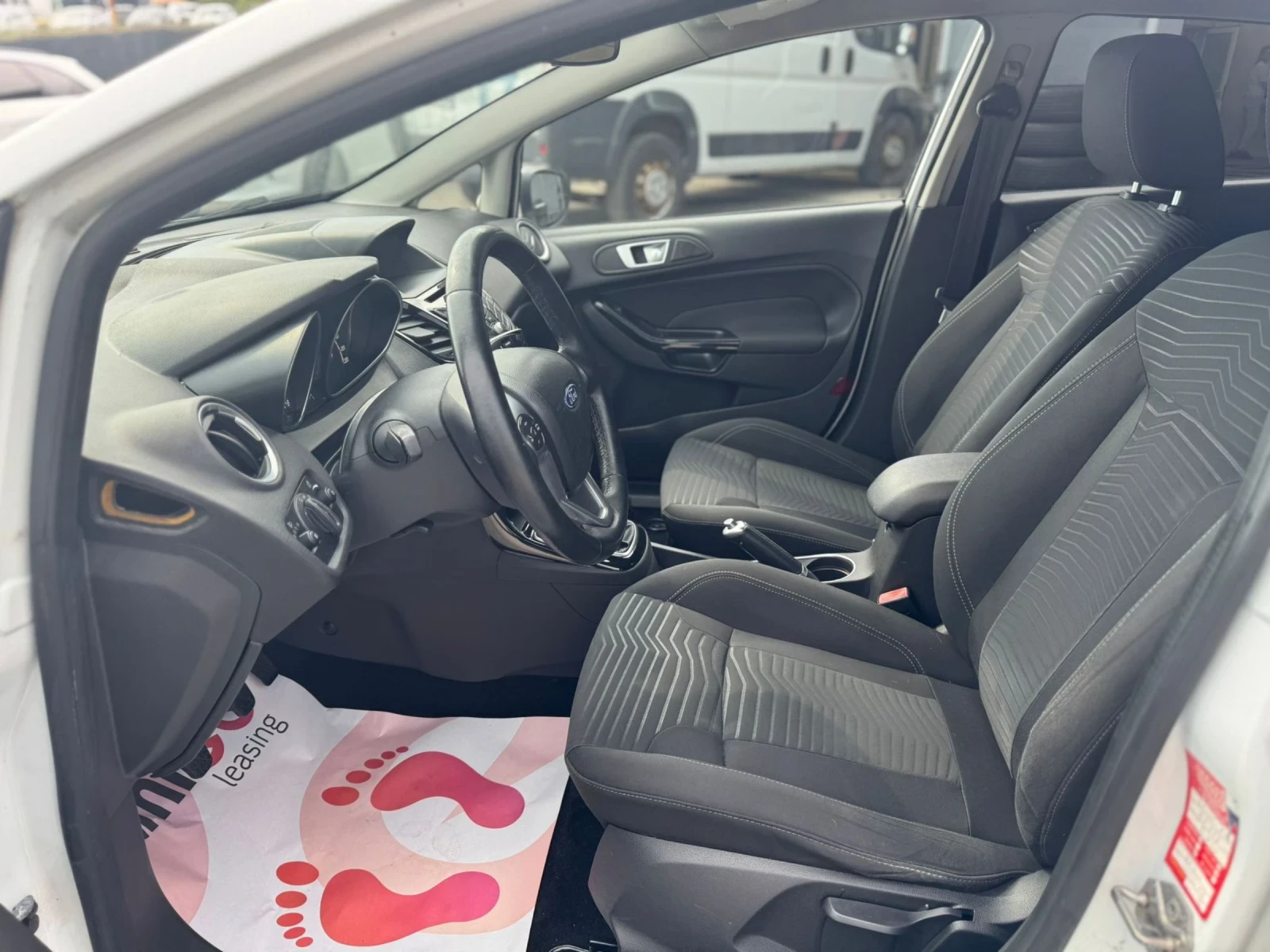 Ford Fiesta 1.0 I - изображение 9