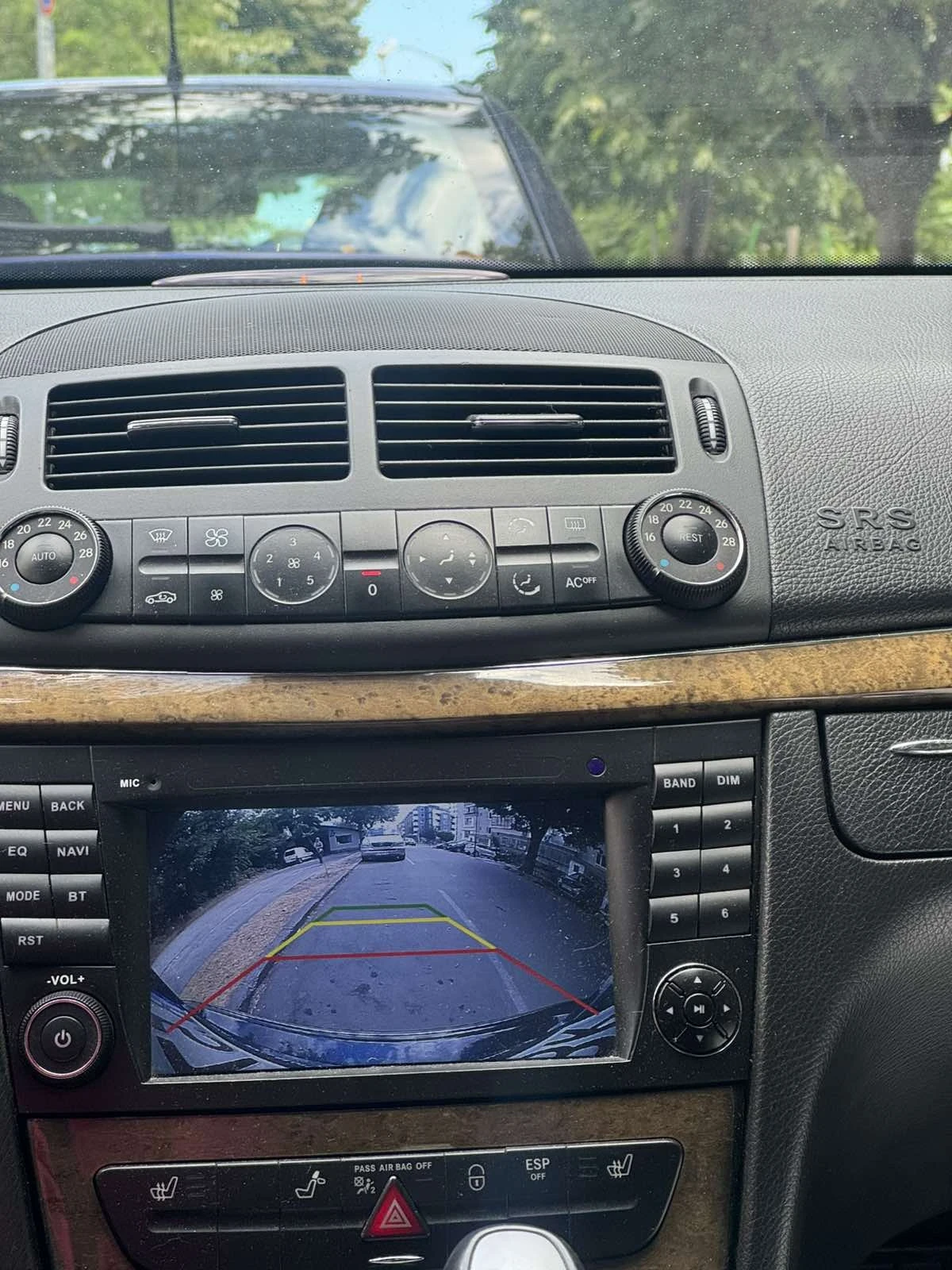 Mercedes-Benz E 220 2.2CDI - изображение 8