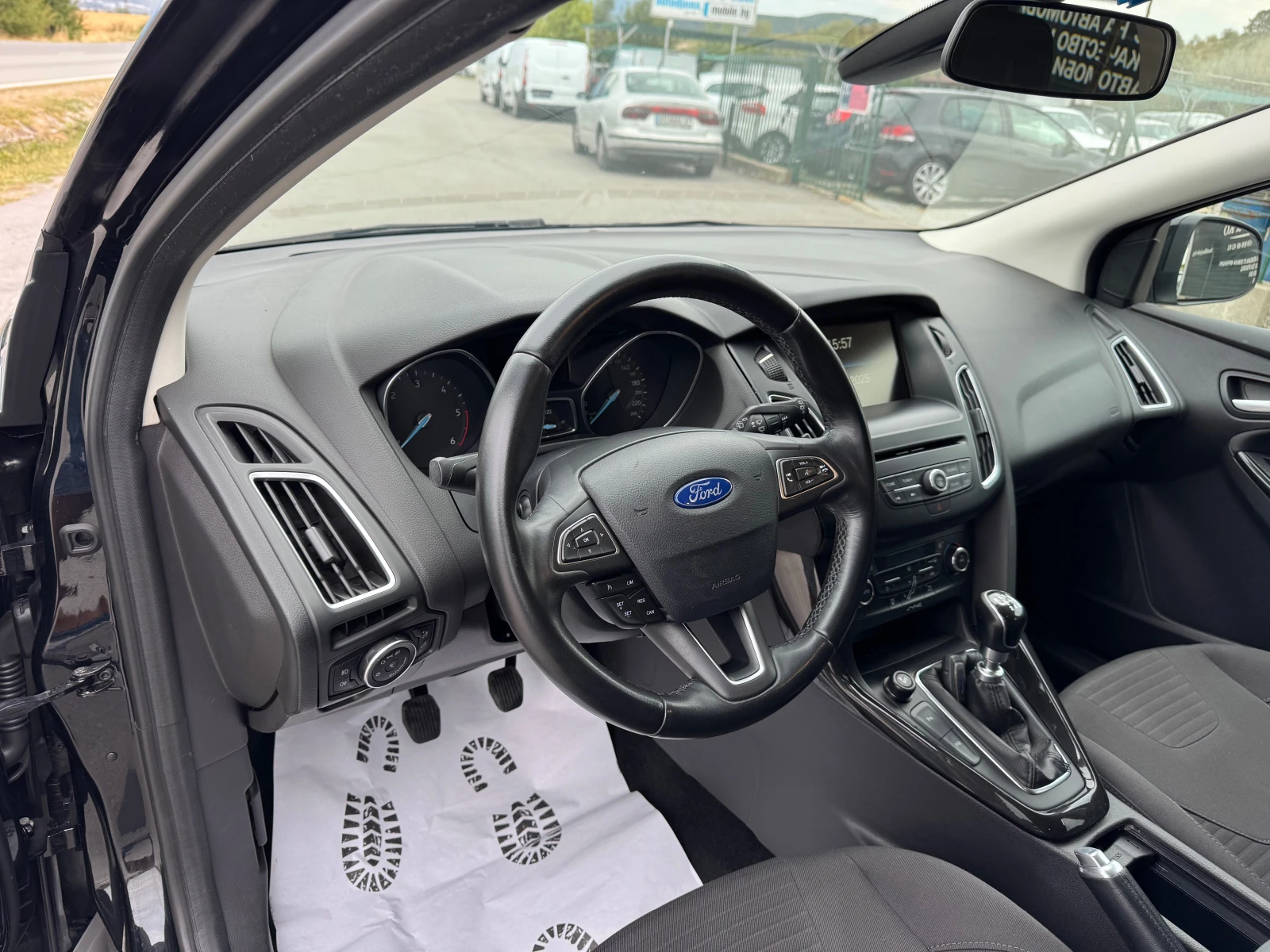 Ford Focus 1.6TDCi-NAVI TiTANIUM - изображение 9