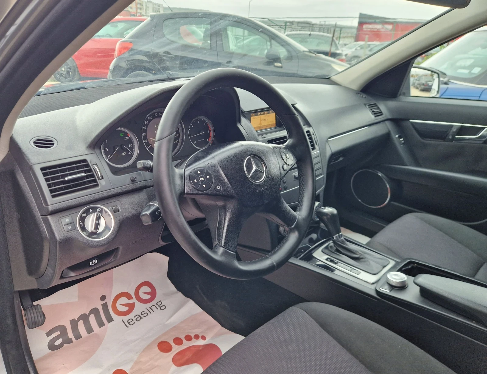 Mercedes-Benz C 220 2.2 Дизел / Автомат / Лизинг / Бартер  - изображение 10