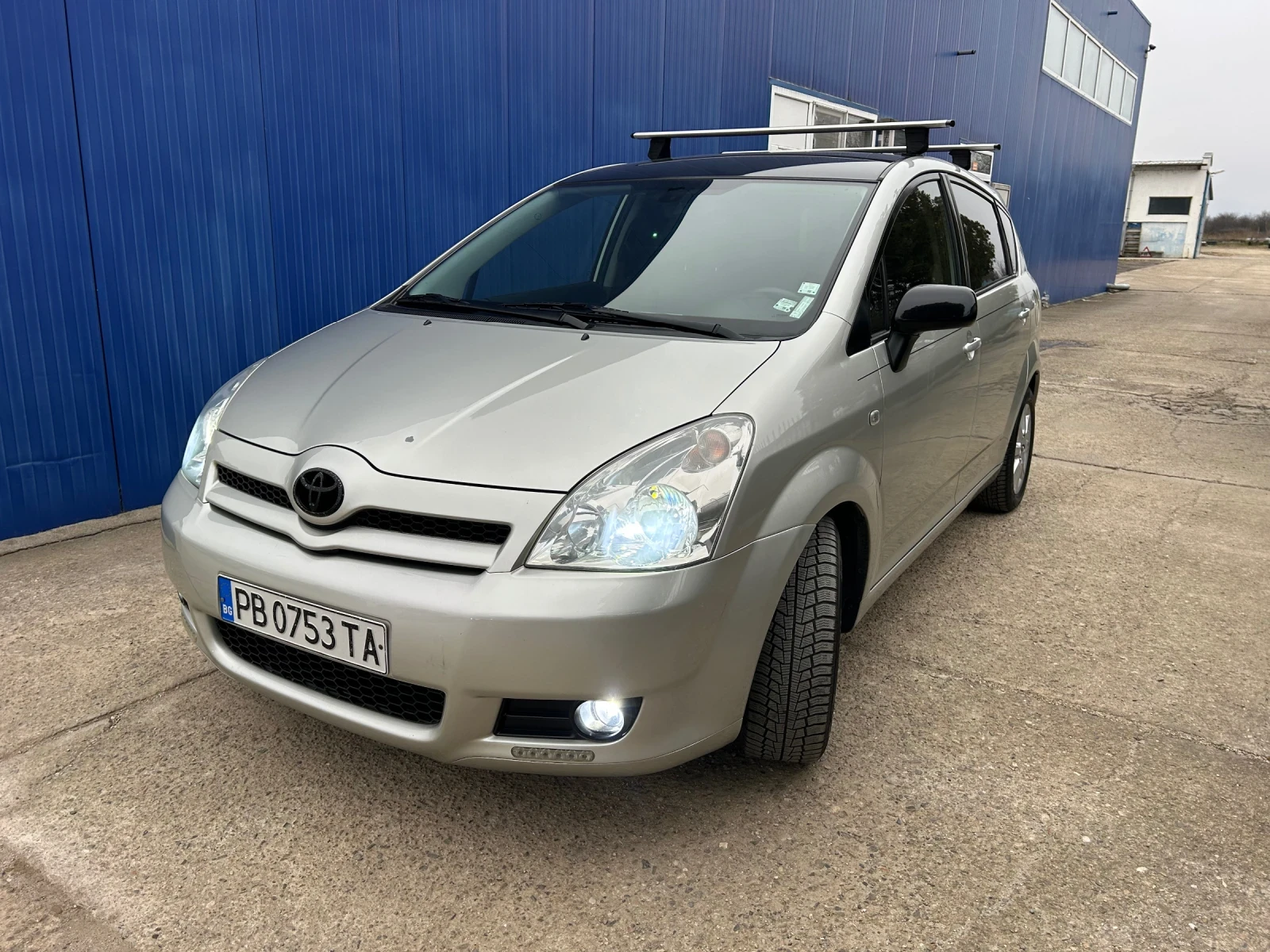 Toyota Corolla verso 1.8 VVT-I ГАЗ! 7 Места! Отлична! - изображение 2