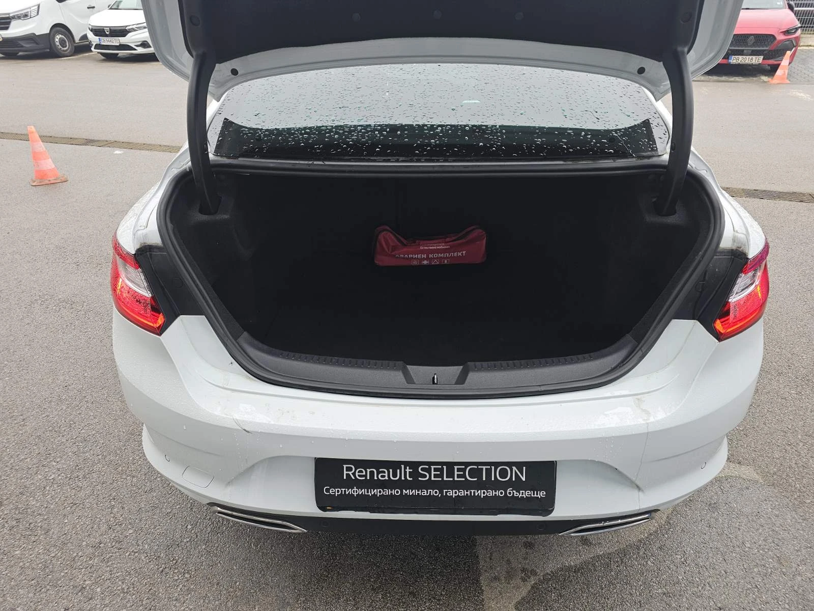 Renault Megane 1.3 TCe 140 EDC | Mobile.bg � ����������� 15