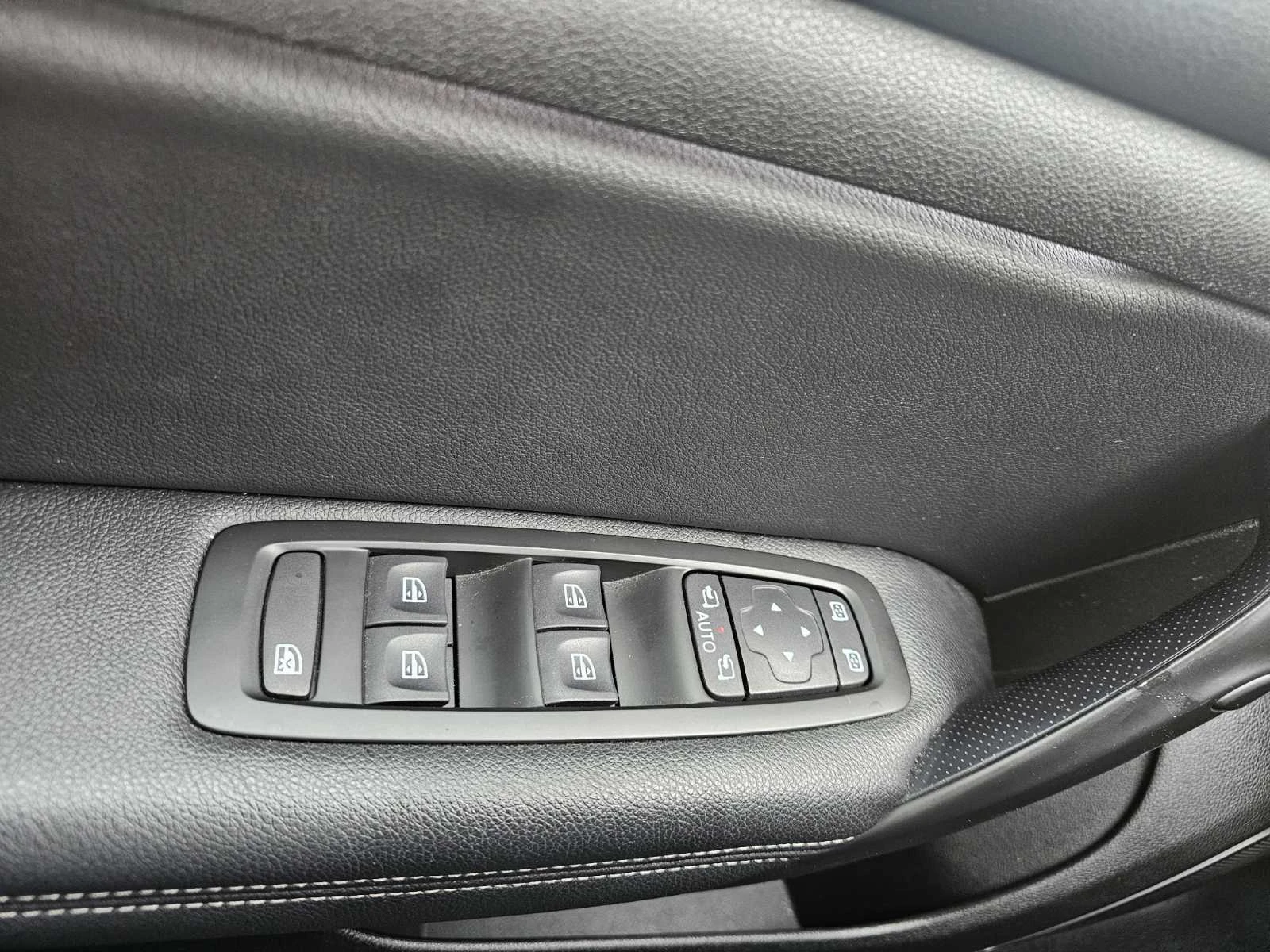 Renault Megane 1.3 TCe 140 EDC | Mobile.bg � ����������� 12