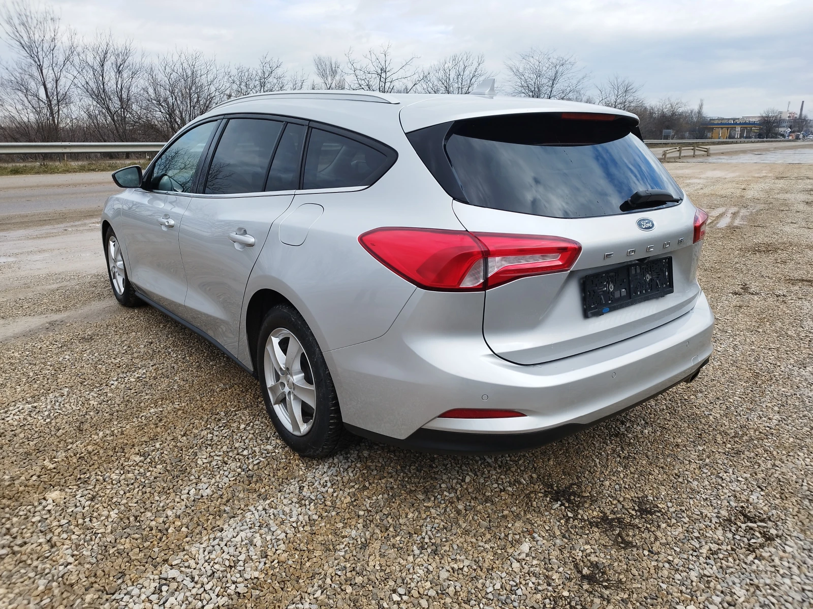 Ford Focus 1, 5 Tdci 120kc BUSINESS - изображение 3