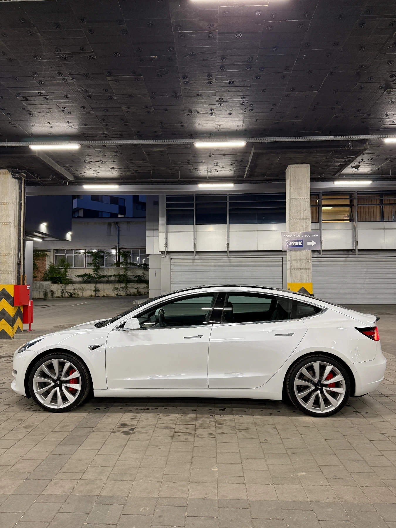 Tesla Model 3 Performance Dual Motor AWD 2019 - изображение 8