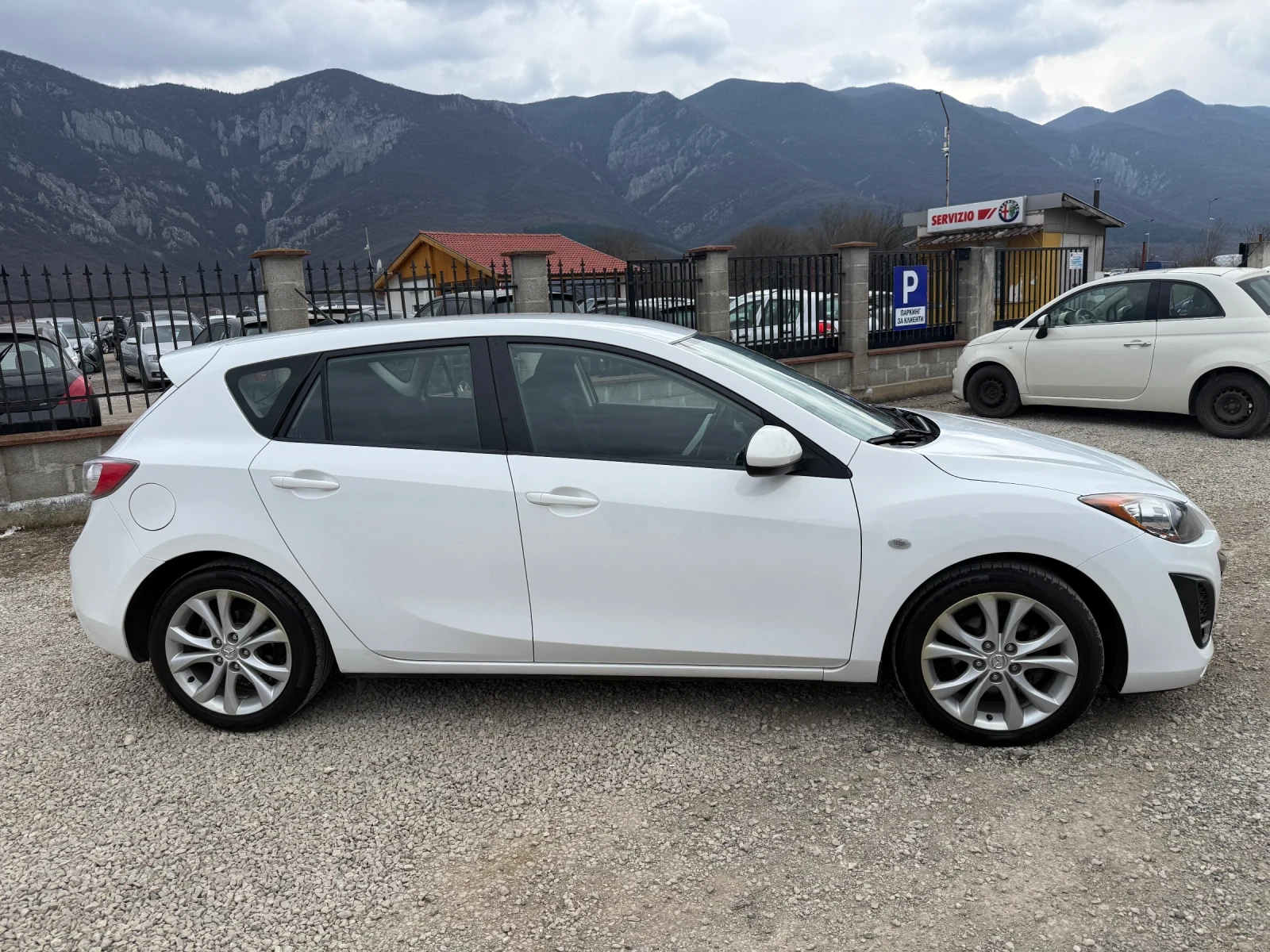 Mazda 3 1.6 TD 116 k.с. УНИКАТ ЕВРО 5, снимка 6 - Автомобили и джипове - 53917942