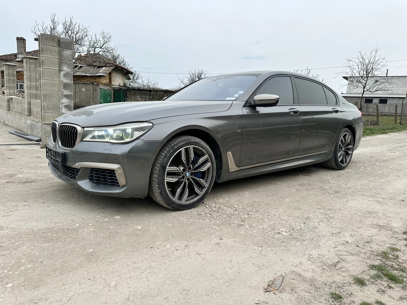 BMW 760 M760iL, снимка 2 - Автомобили и джипове - 53925482