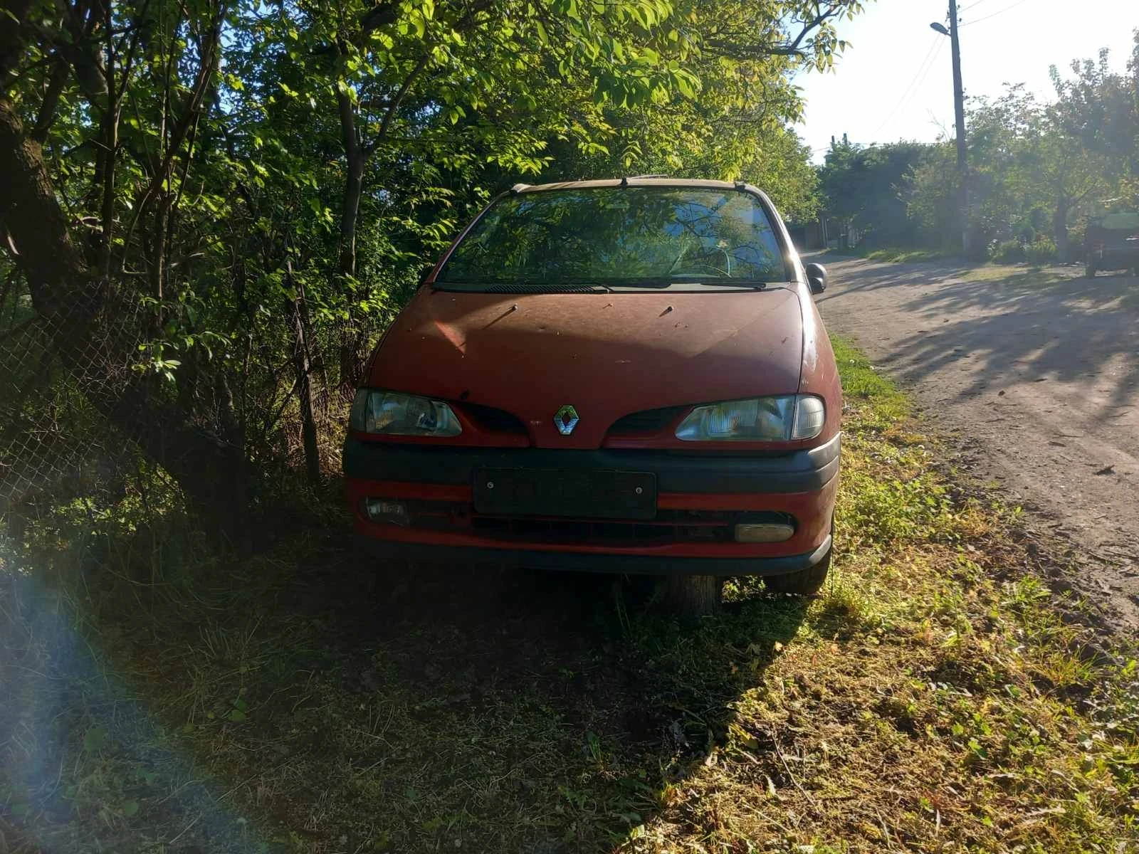 Renault Scenic, снимка 11 - Автомобили и джипове - 54443528