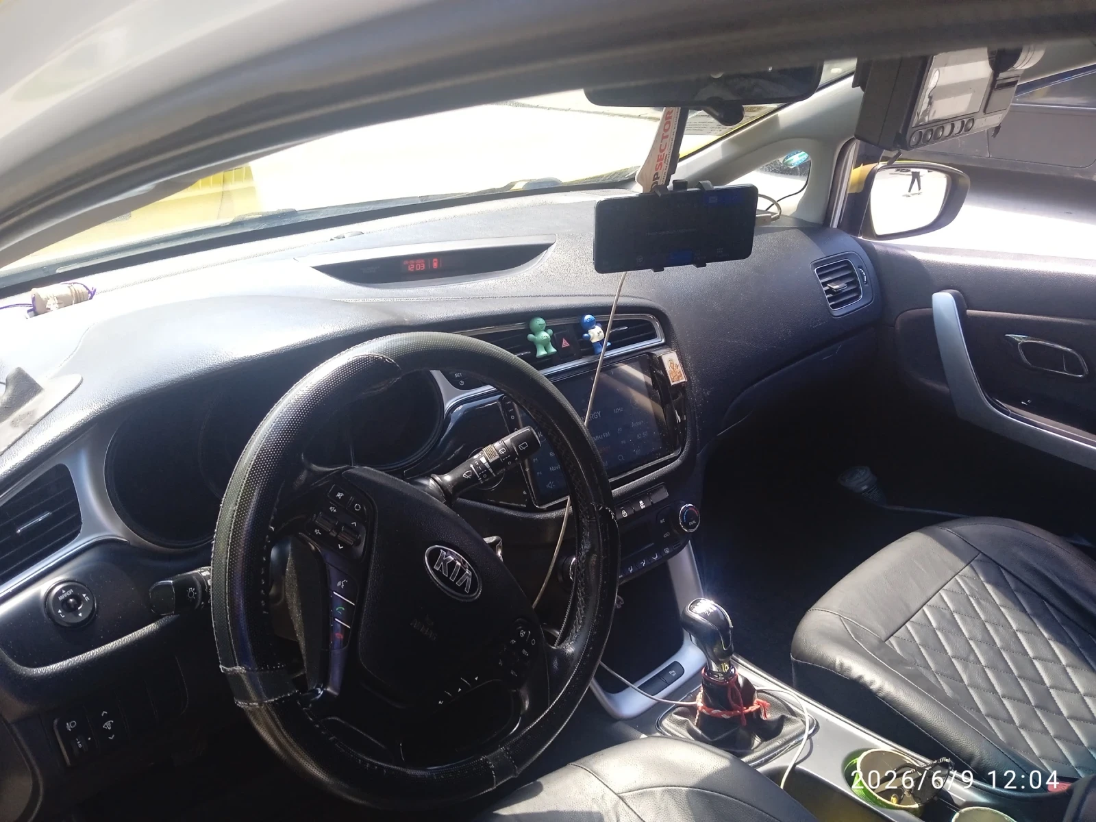 Kia Ceed, снимка 2 - Автомобили и джипове - 54832202