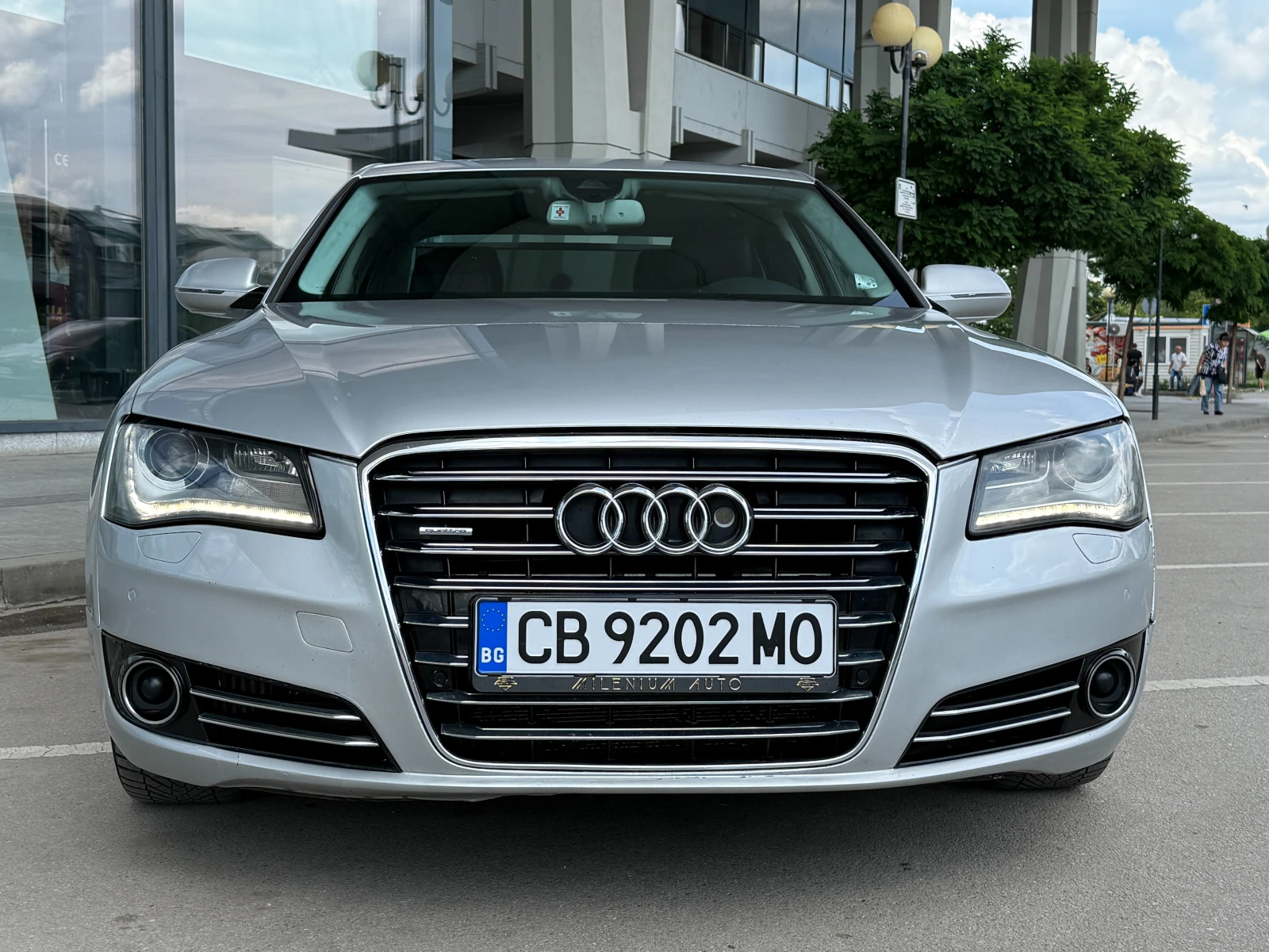Audi A8 6 МЕСЕЦА ГАРАНЦИЯ/4.2TDI 351к.с. Всички Екстри, снимка 8 - Автомобили и джипове - 54924150