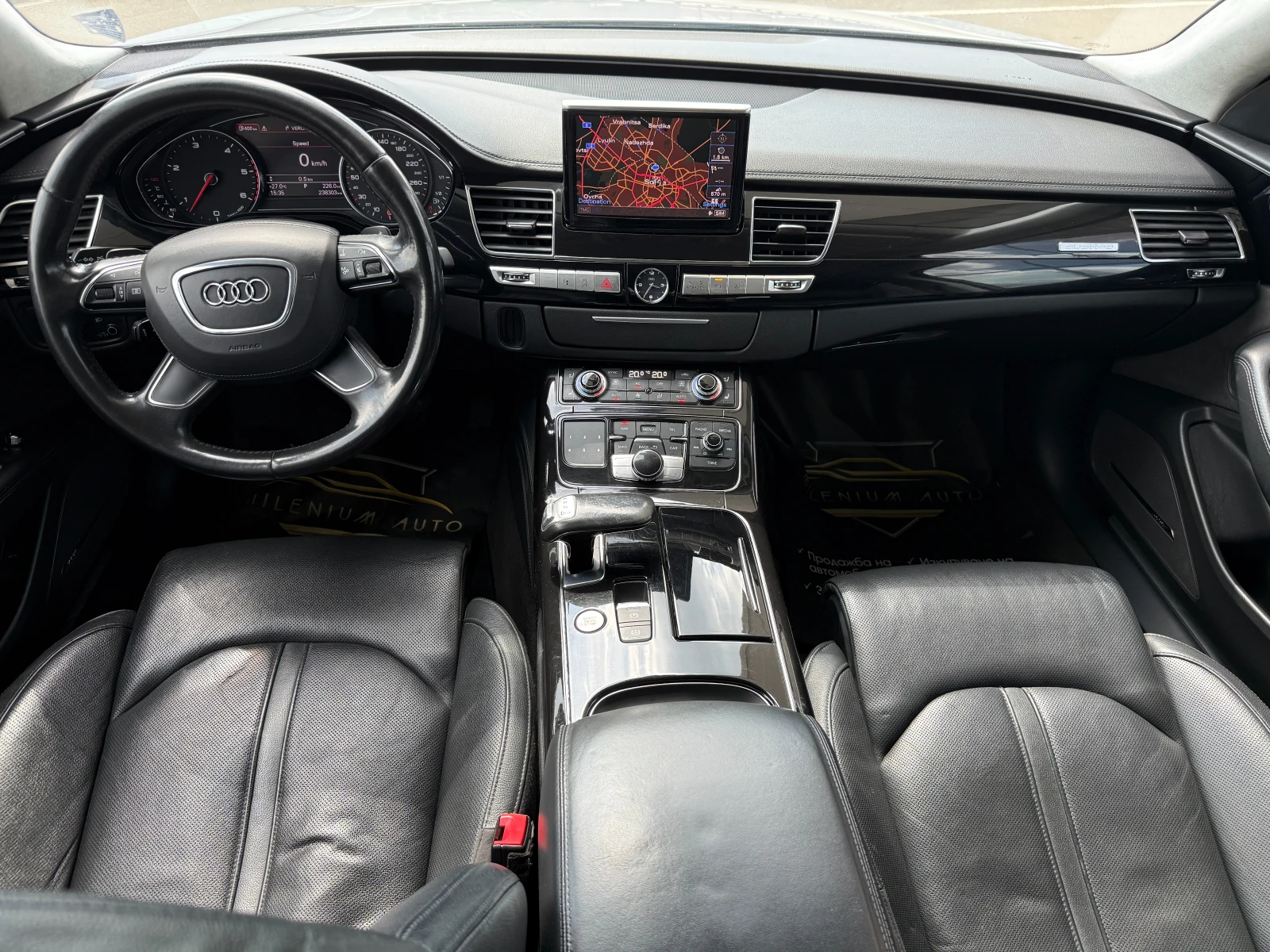 Audi A8 6 МЕСЕЦА ГАРАНЦИЯ/4.2TDI 351к.с. Всички Екстри, снимка 11 - Автомобили и джипове - 54924150