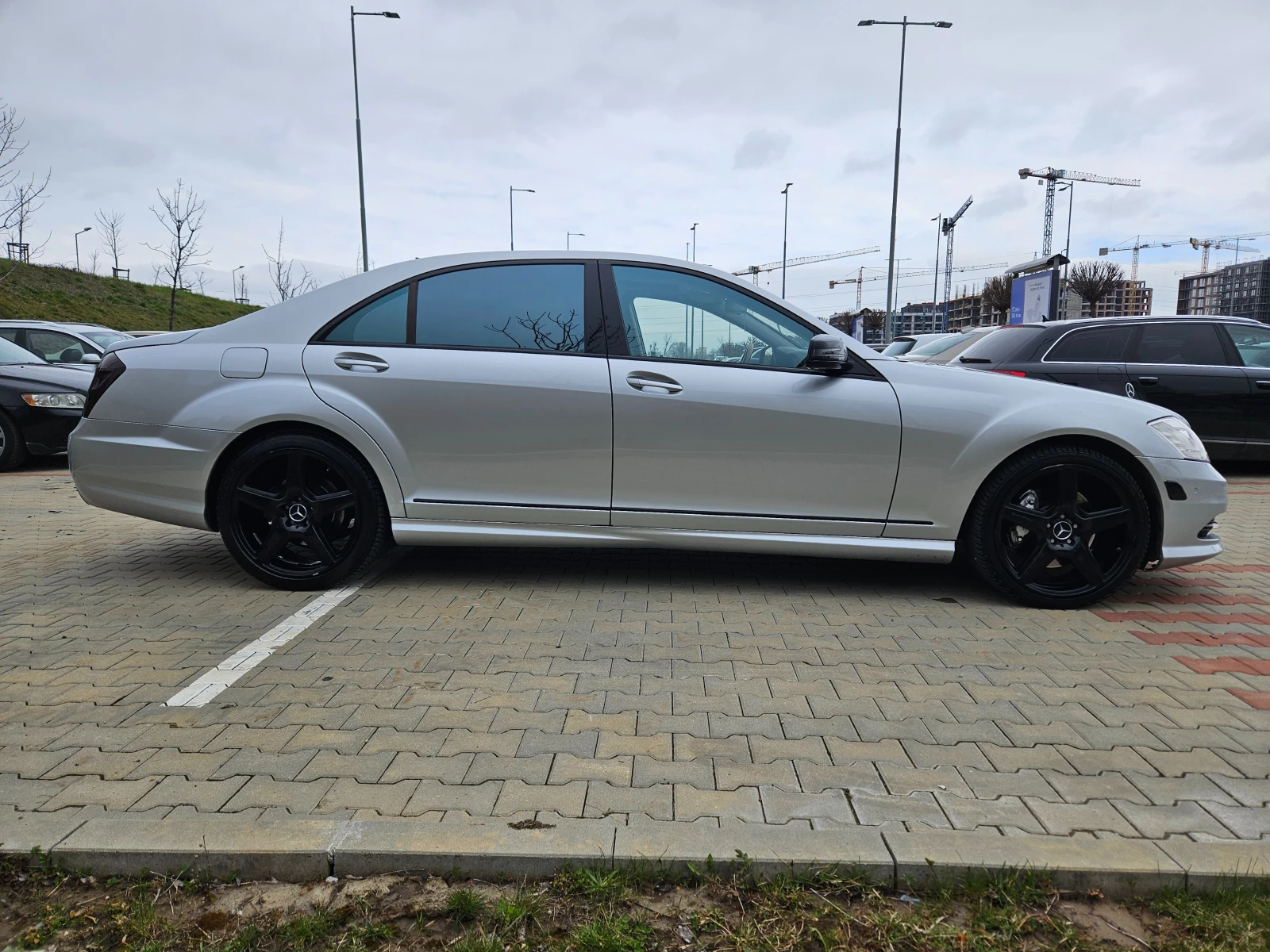 Mercedes-Benz S 550 S550 AMG Pack/ Обдухване/ Масаж/ Задно, снимка 4 - Автомобили и джипове - 55031670