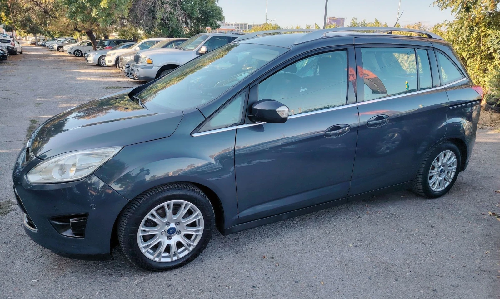 Ford Grand C-Max  -1.6TDCI/7 места/TITANIUM