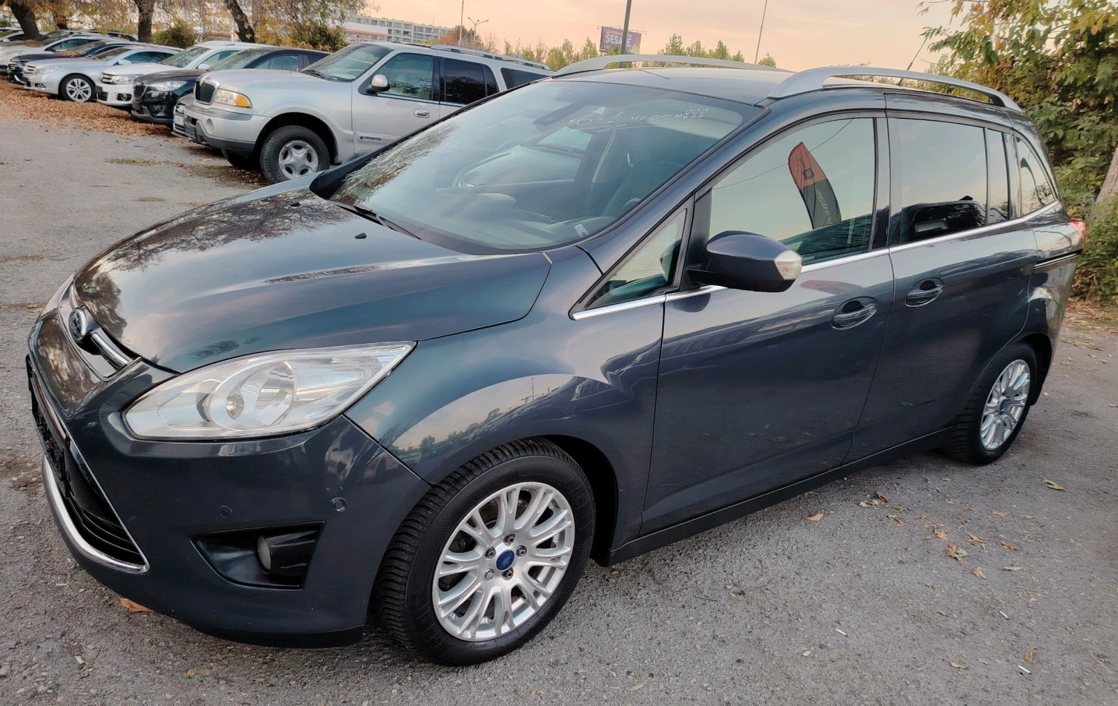 Ford Grand C-Max  -1.6TDCI/7 места/TITANIUM